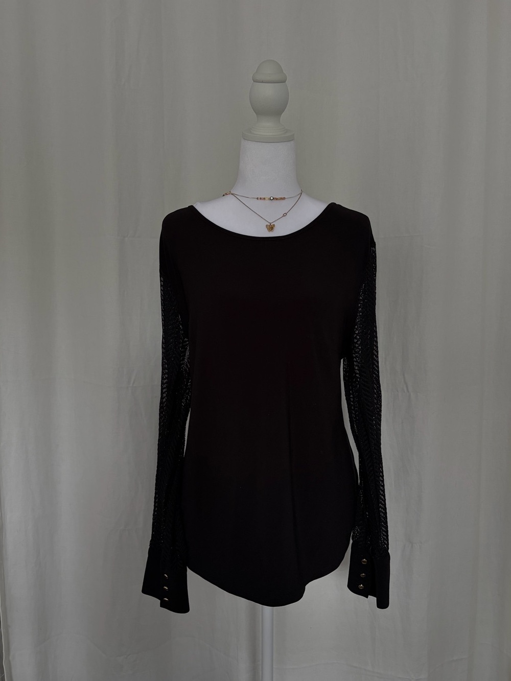 Anne Klein Black Mesh Sleeve Top Size Large
